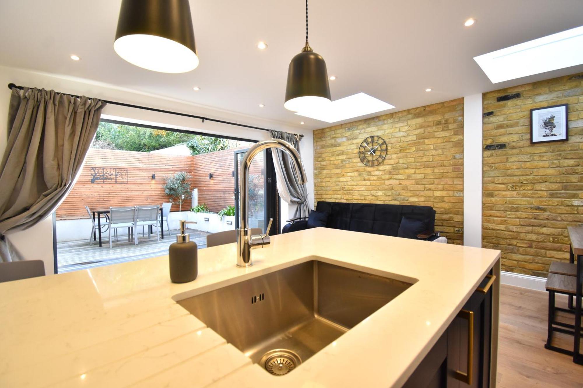 Stunning 2 Bed * Londen